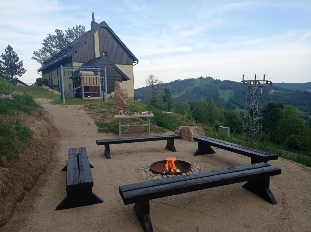 apartmány Kynast Albrechtice v Jizerskych horach Esterno foto